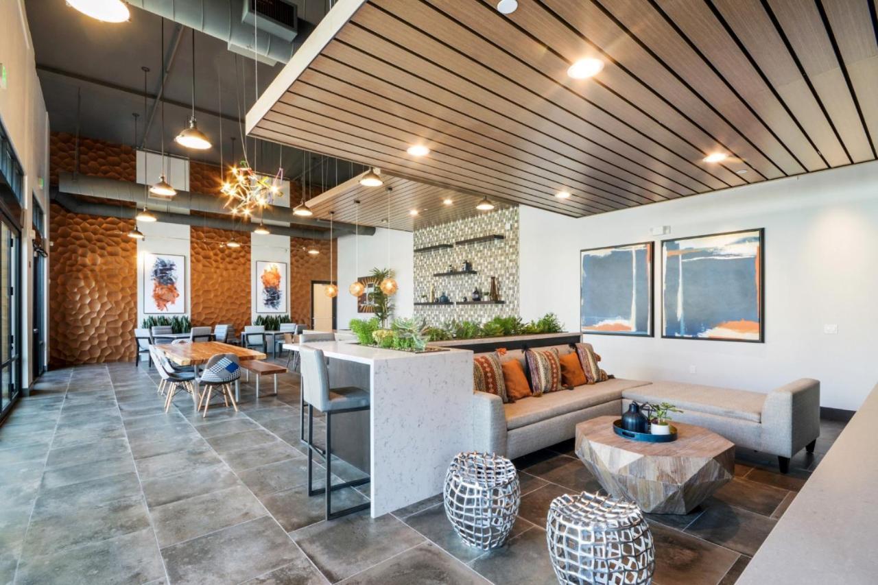 Bluebird Suites In مينلو بارك المظهر الخارجي الصورة
