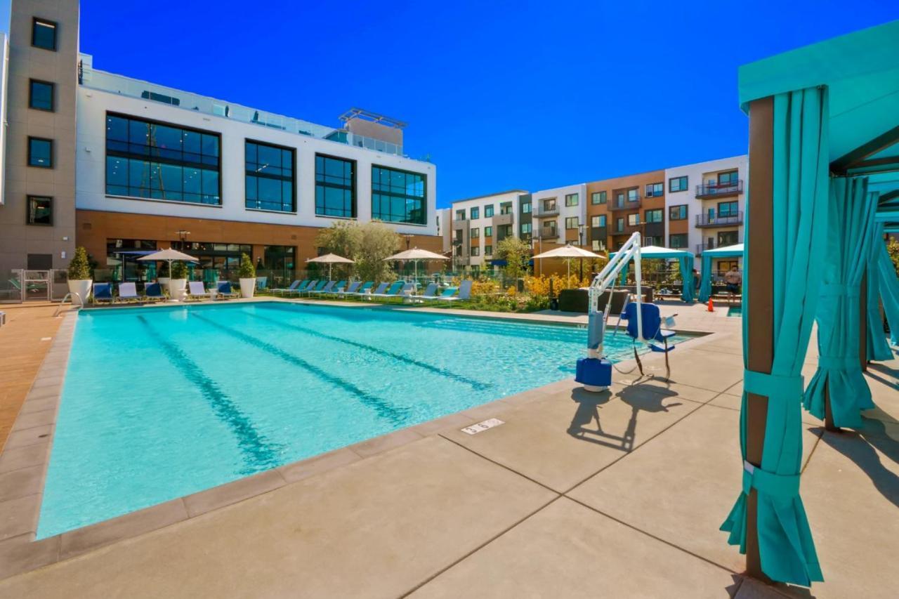 Bluebird Suites In مينلو بارك المظهر الخارجي الصورة